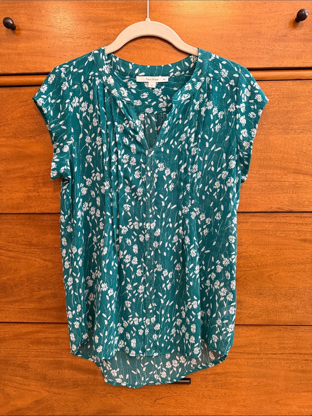 fun2fun Green Floral Cap-Sleeve Blouse